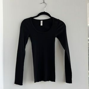 J. Crew Ribbed Long Sleeve Scoop Neck Tee